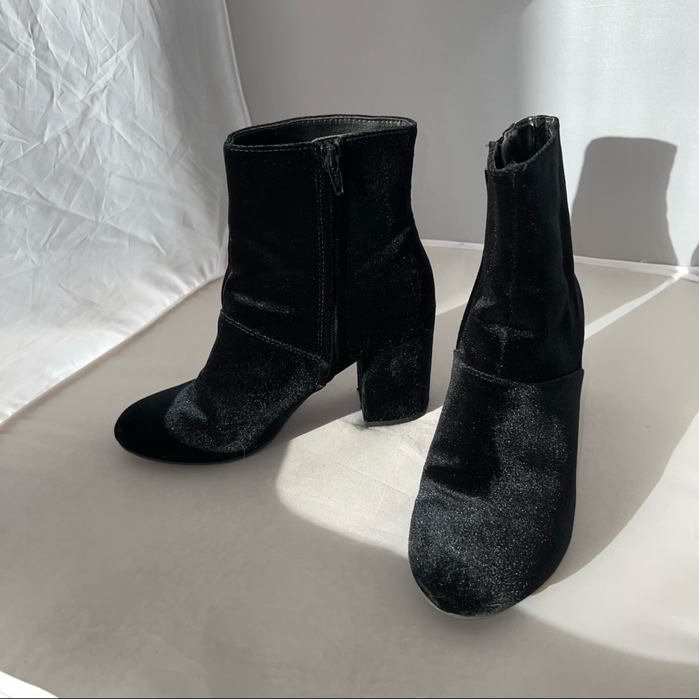 American Eagle Velvet Ankle Boots